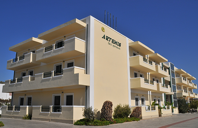 artemis-hotel-02.jpg
